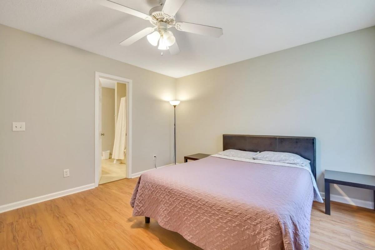 Charming Gray Home- 5 Mins From Gsu! สเตทส์โบโร ภายนอก รูปภาพ